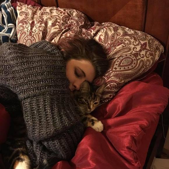 Meet your Posher, Makayla - Picture 1 of 1